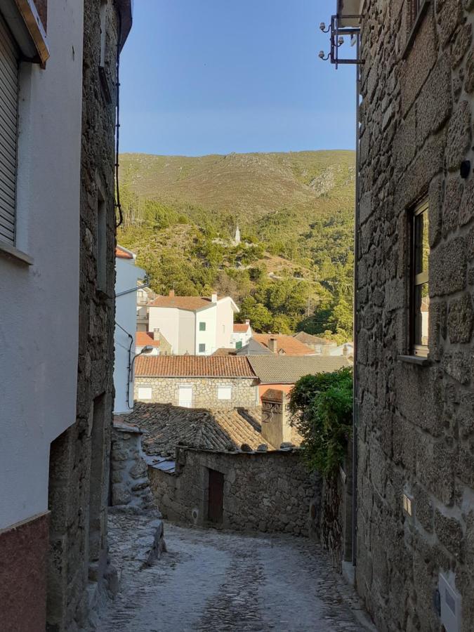 Casa Encantada - * Alvoco da Serra